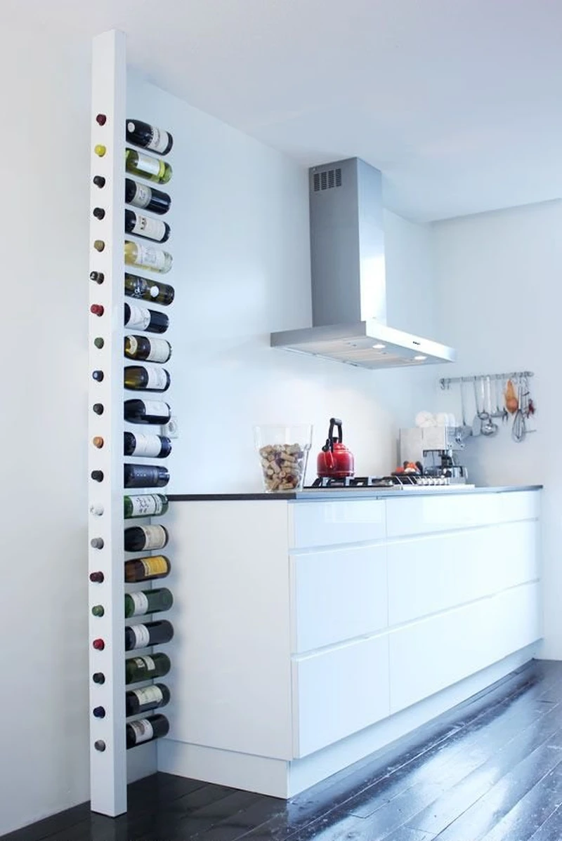Piękny stojak na wino