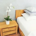 Minimalistyczna sypialnia w stylu skandynawskim
