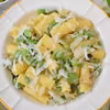 Makaron z bobem, serem pecorino i miętą