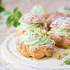Ptysie matcha z chrupką