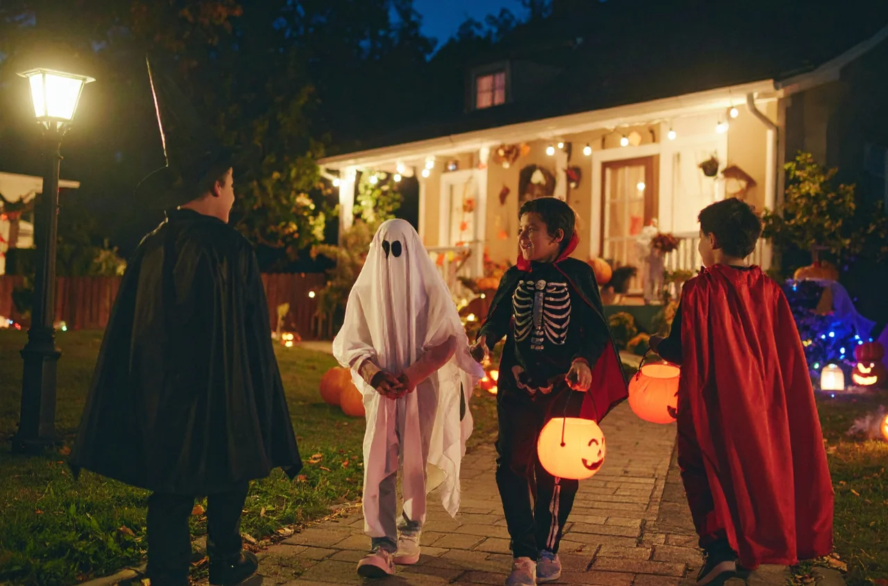 Nie obchodzisz Halloween? – i to też jest OK. Ale warto zrobić jedną rzecz