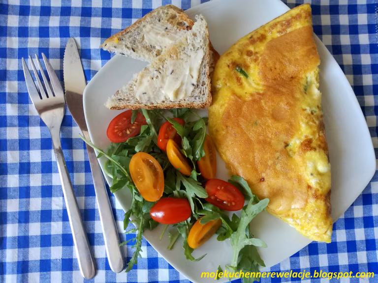 Francuski omlet z szynką i serem - 360 kcal
