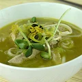 Zupa z porów z makaronem udon