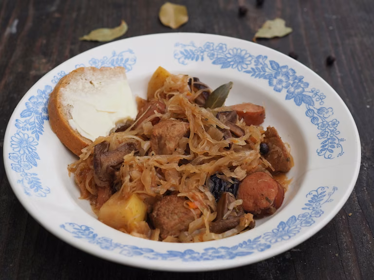 Najlepszy bigos na święta. Przepis krok po kroku!