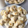 Pierogi z mięsem i kapustą kiszoną
