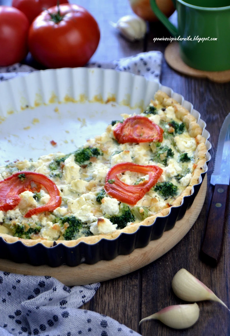 Tarta z brokułem i serem feta