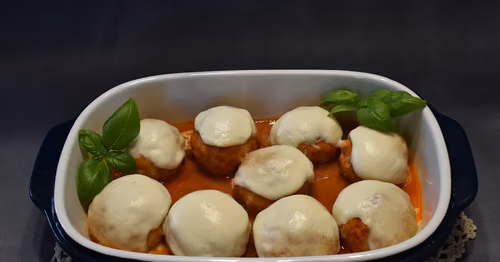 Kotlety drobiowe z mozzarellą