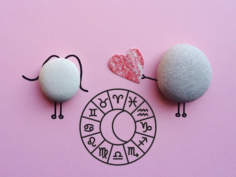 Te pary znaków zodiaku działają na siebie jak magnez!