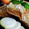 Pełnoziarnista focaccia z cebulą