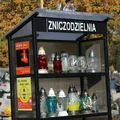 Zniczodzielnie: Ekologiczny i ekonomiczny trend na cmentarzach!