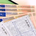 Koniec z obecnymi prawami jazdy! Czy jesteś na bieżąco? Wymiana praw jazdy już wkrótce!