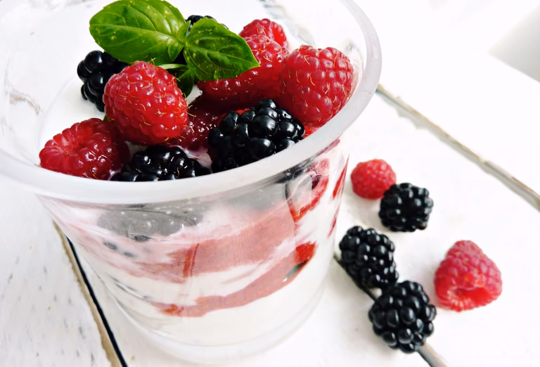 Fit deser z owocami