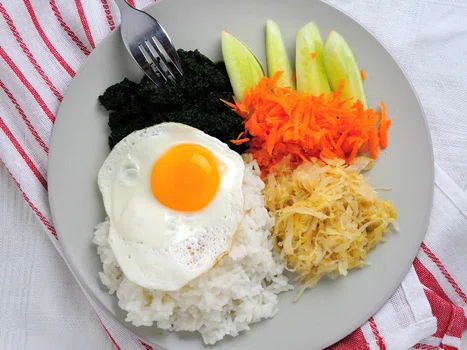 Wegetariański Bibimbap