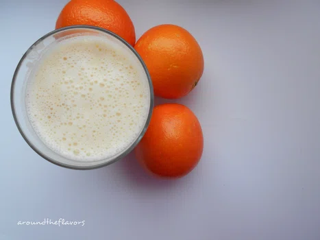 Smoothie pomarańczowo bananowe