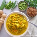 Wiosenne curry z kurczakiem i groszkiem