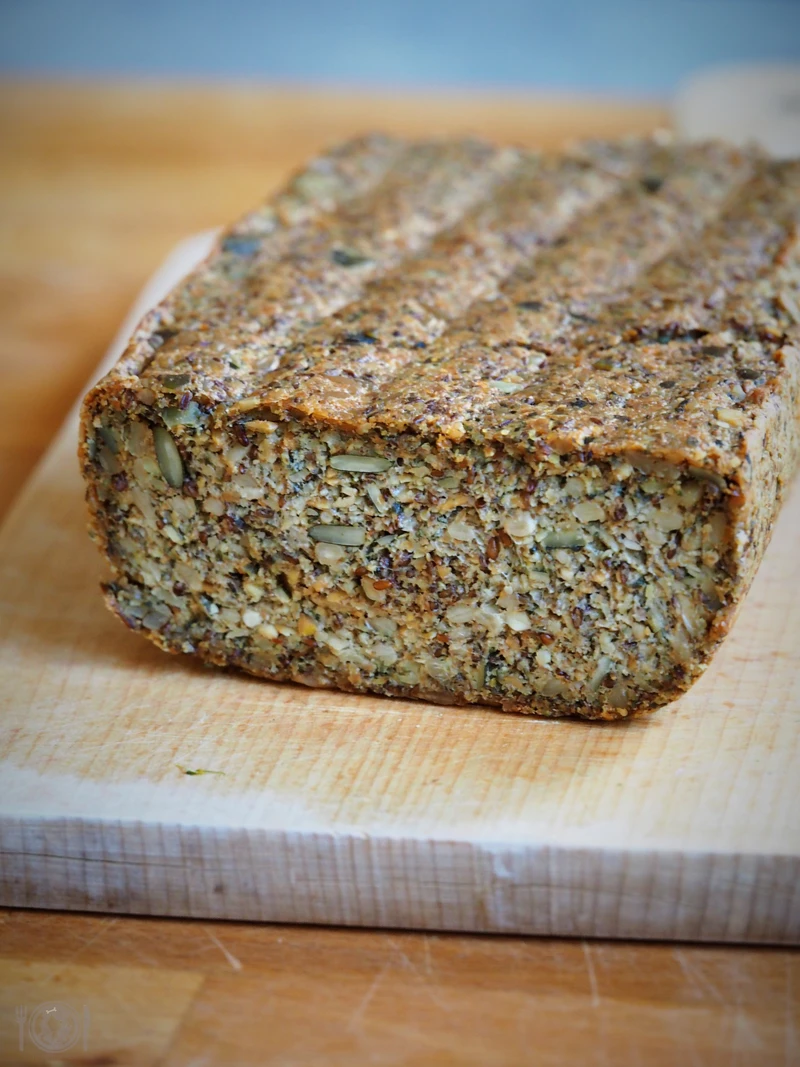 Keto chleb z ziaren (Paleo, LowCarb)
