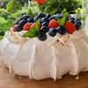 Najlepszy deser na lato - Pavlova