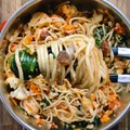 SYCYLIJSKA PASTA Z KALAFIOREM, RODZYNKAMI I ORZECHAMI