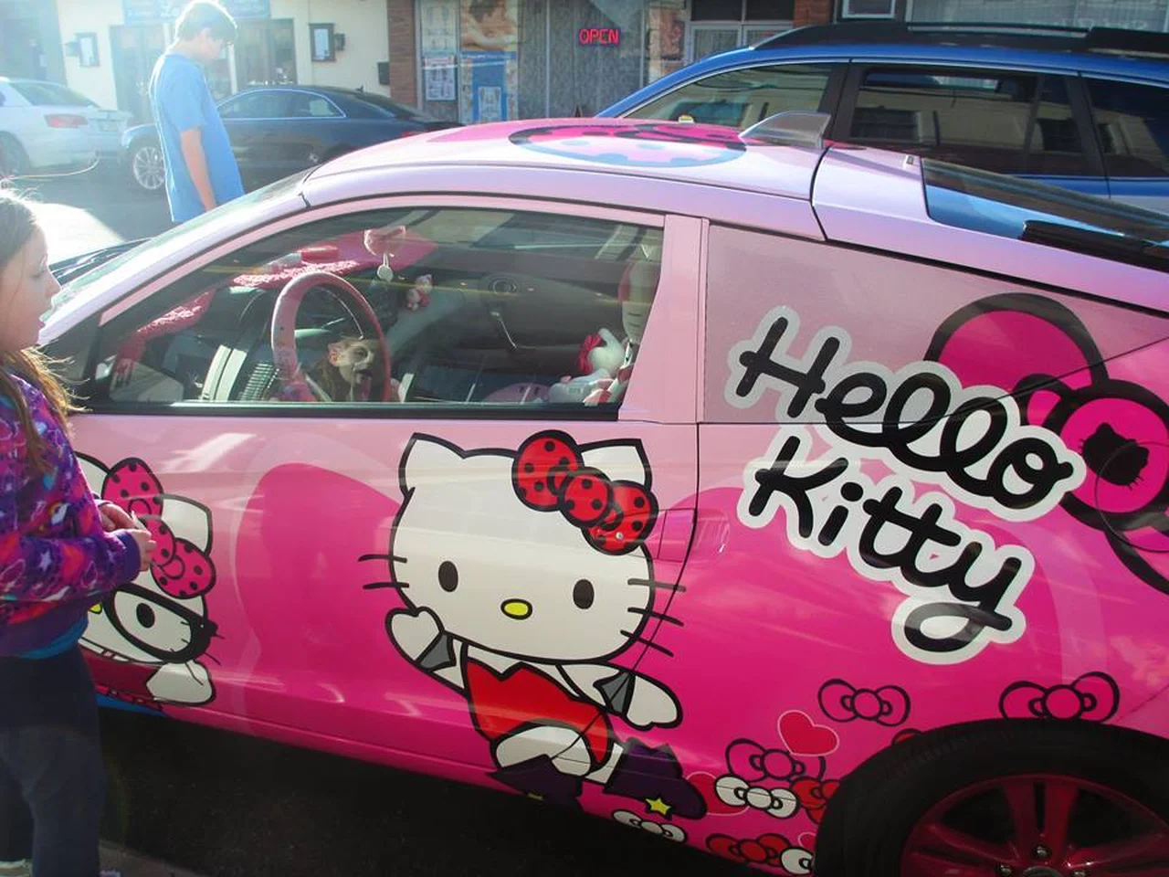 Auto Hello Kitty