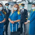 Stewardessy będą nosić pieluchy podczas lotów? Ma to zmniejszyć ryzyko zakażenia