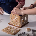 Budujemy domek z piernika krok po kroku! Prosty pomysł na kreatywną zabawę świąteczną