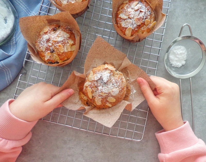 Muffiny z bananami i czekoladą, bez masła i jajek