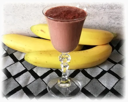 Koktaj bananowo-kakaowy