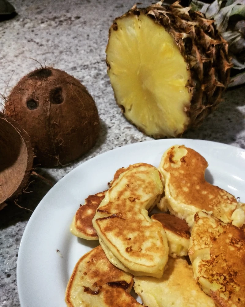 ANANAS W KOKOSOWYM CIEŚCIE