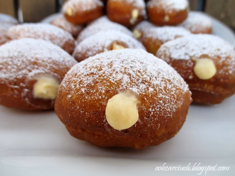 Pączki zmniaczane z budyniem