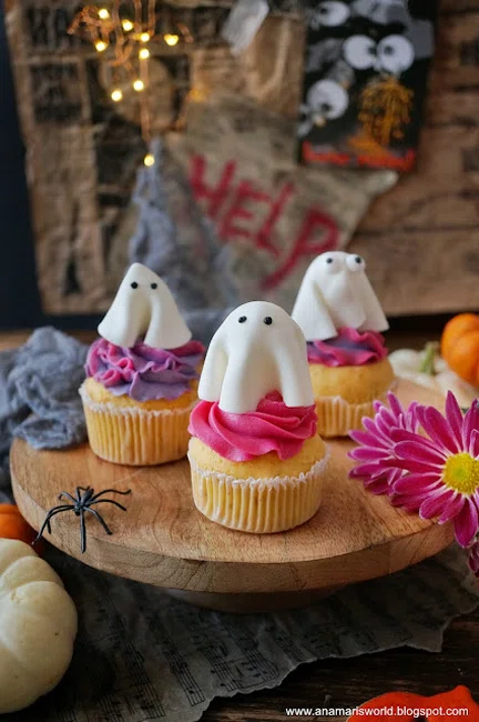 Halloweenowe babeczki duszki