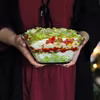 Warstowowa saatka z tortellini