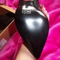 Świetna rada jeżeli twoje buty są zbyt śliskie lub skrzypią!