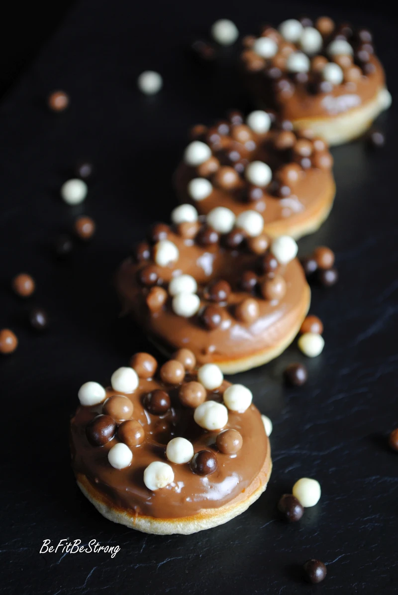Doughnuts, donuts, czyli pieczone pączuszki z dziurką