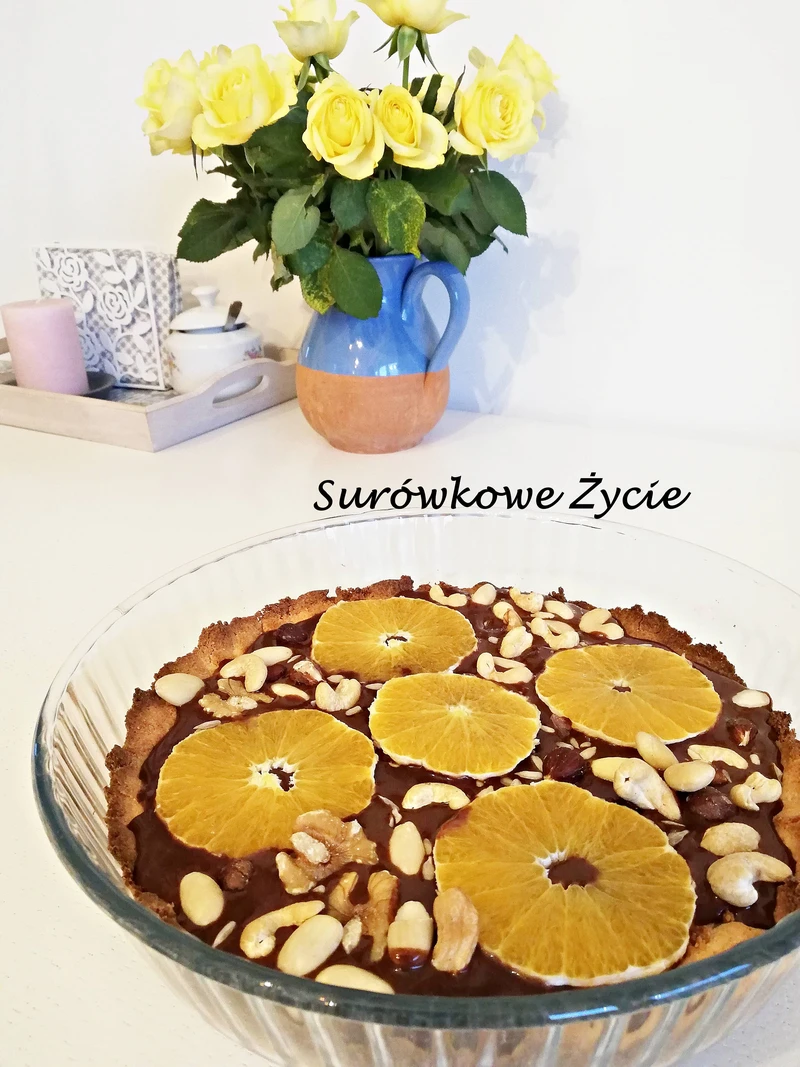 Czekoladowa tarta z bakaliami (bez cukru, bez glutenu)