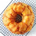 Monkey bread z bananami i czekoladą