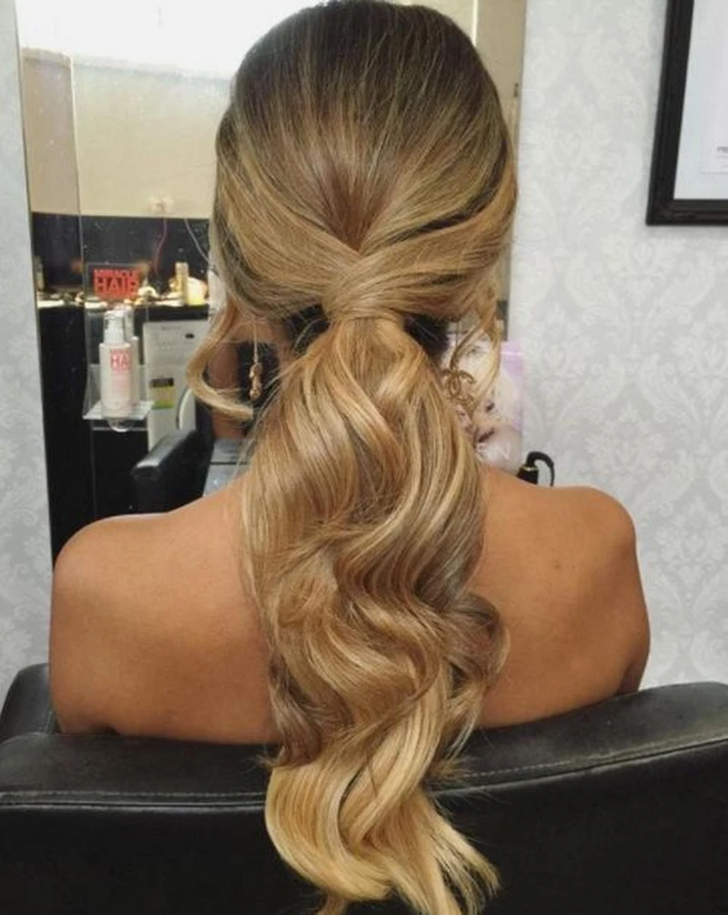 Elegancki kucyk