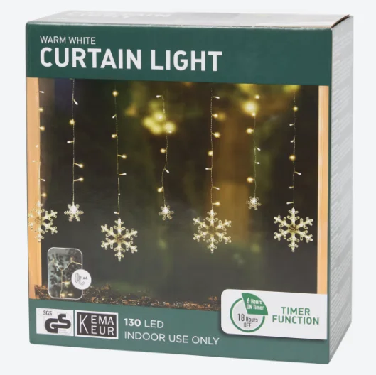 Zdjęcie Ta świecąca zasłona z Action za 30 zł zrobi szałowy efekt na oknie! Motyw gwiazdek dodaje uroku, a timer jest mega praktyczny #4