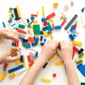 To koniec klocków LEGO  jakie znamy?  Nowa strategia firmy