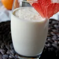 Przedświąteczne orzeźwienie - Smoothie grejpfrutowe