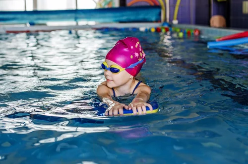 350 zł na dziecko na naukę pływania! 2 stycznia ruszyła kolejna edycja programu dofinansowań zajęć sportowych