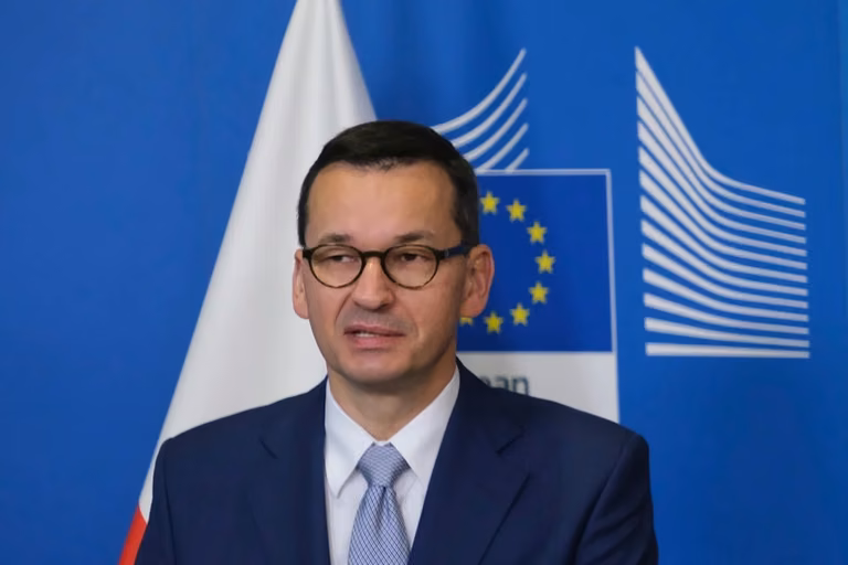 Wznowiona rejestracja na szczepienia.  Koronawirus w Polsce: szczepienia dla wszystkich chętnych?