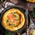 Tarta francuska z grzybami i wędzonym serem