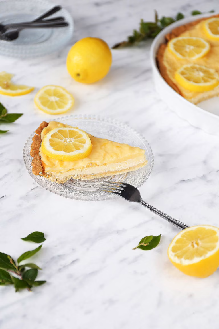Lekka tarta sernikowa z lemon curd