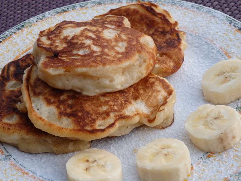 Bananowe racuchy na maślance