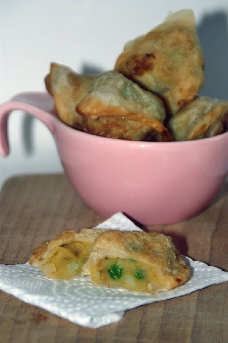Indyjskie pierożki Samosa