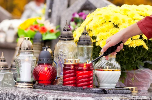 Czym różnią się 1 i 2 listopada? Wielu Polaków wciąż nie rozróżnia tych świąt