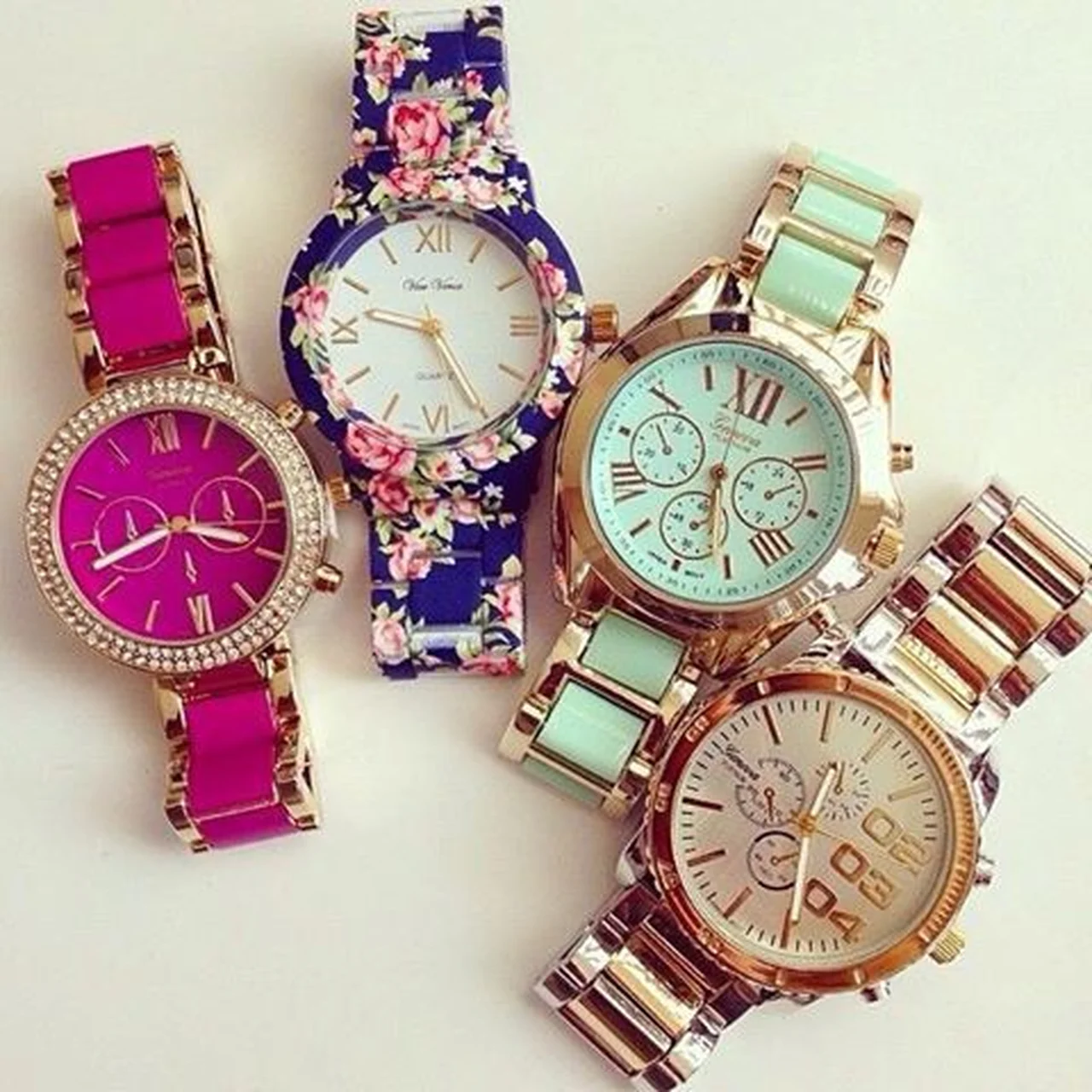 Kolorowe zegarki