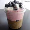 Deser z nasionami chia i borówkowym smoothie