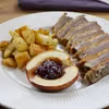 Pieczone piersi kacze z jabłkiem i żurawiną