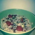 Owsianka z truskawkami i siemieniem lnialnym :)